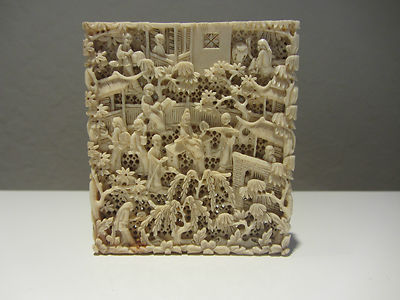 A 19th Century Chinese Antique Ox Bone Card Case (No Reserves )