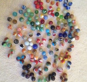 Rare Christensen Agate Pelt & Lot of Vintage/Antique Marbles,